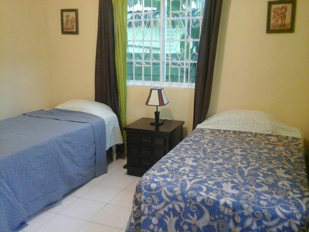 Ferienwohnung Relax In Sunny Montego Bay, Jamaica Exterior foto